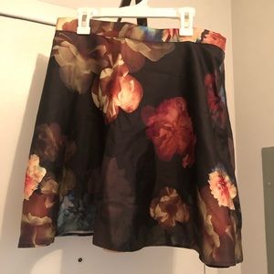 Club Monaco floral skirt
